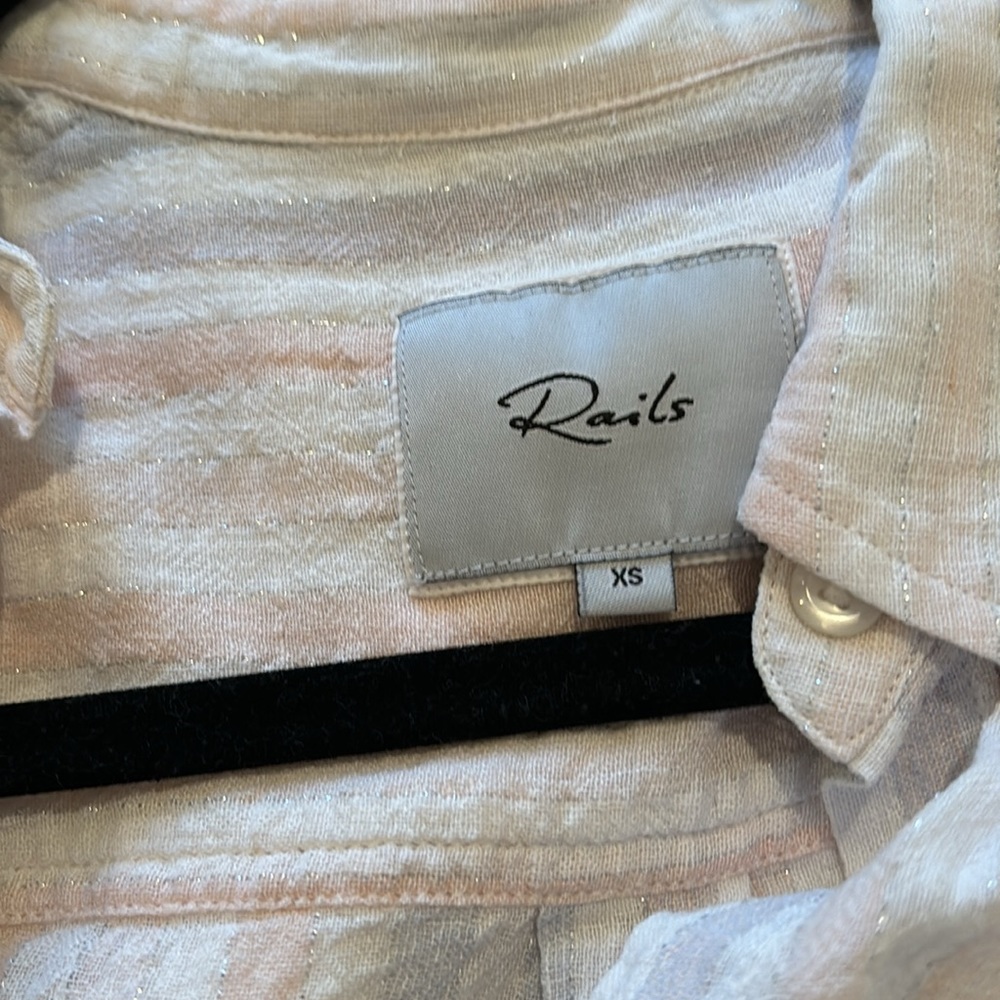 Rails Button Down - Picture 2 of 3
